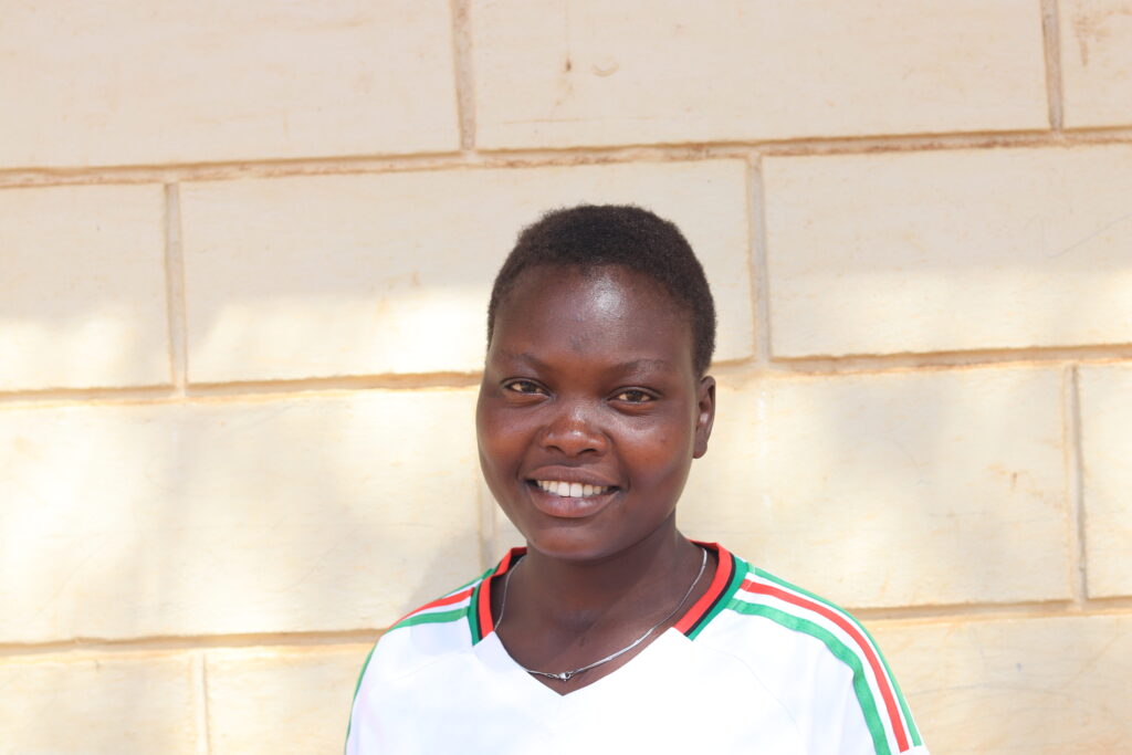 Gloria Cheyech